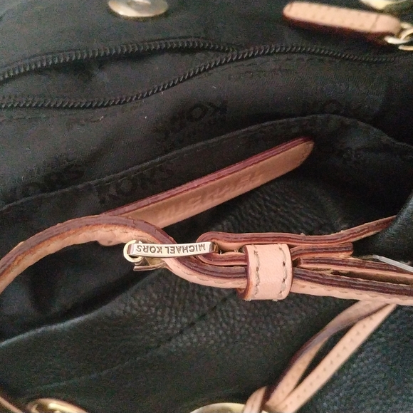 Michael Kors Black Tote bag with Tan straps - Picture 15 of 17